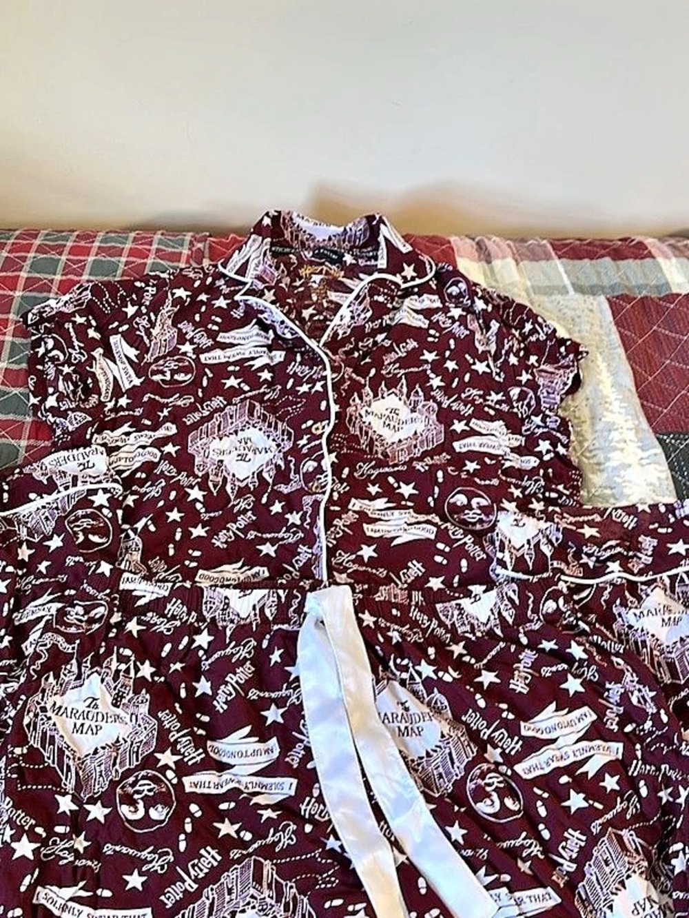 Harry Potter Marauder's Map Pajama Set Button Down Shirt Purple & White Medium